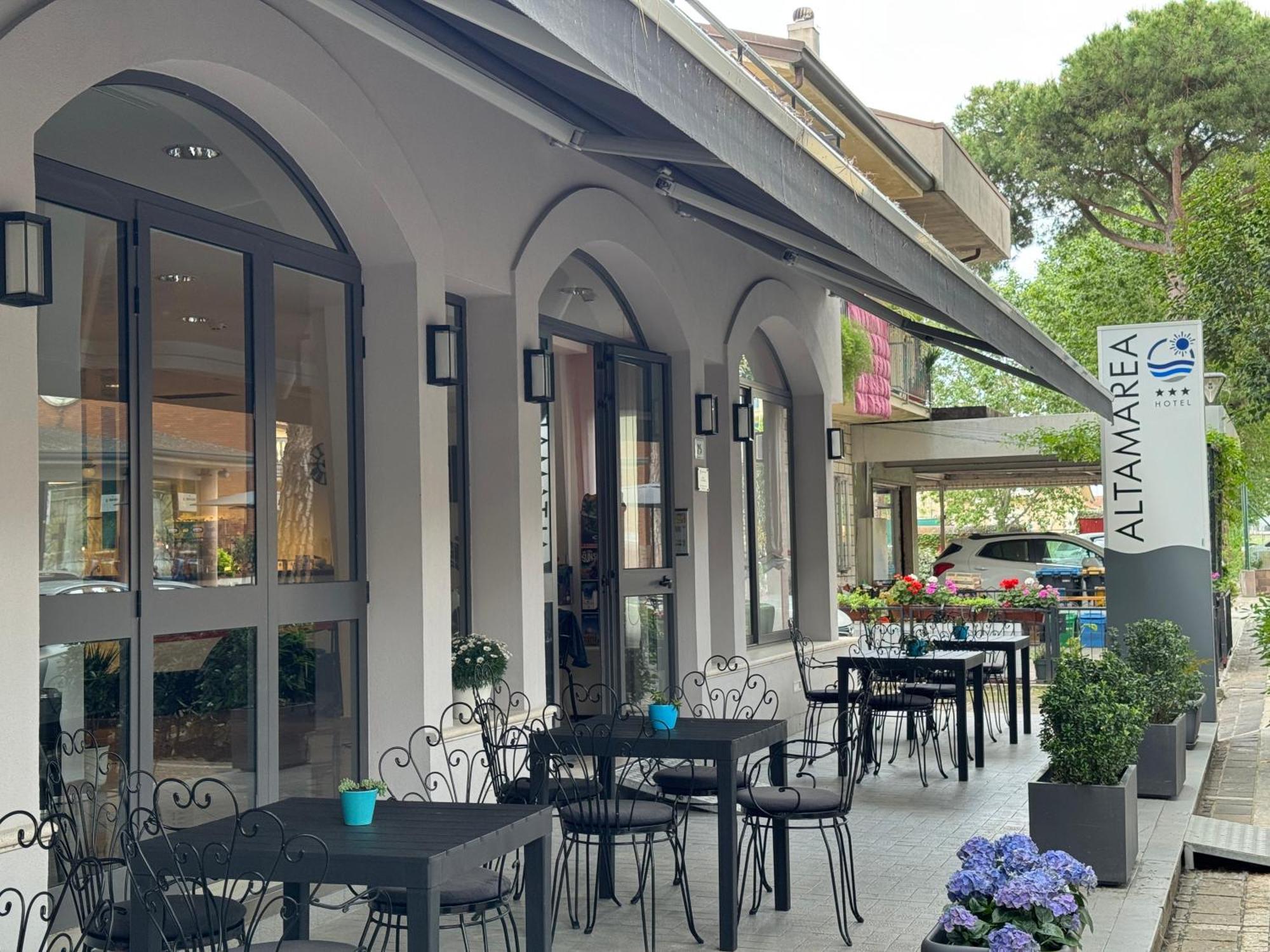 Hotel Altamarea Misano Adriatico Luaran gambar
